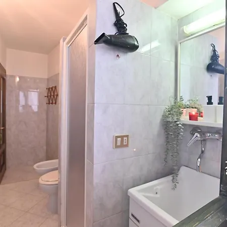 Izzhome Central Cozy Appartamento *