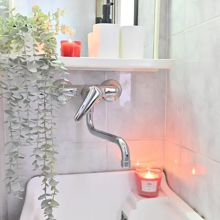 Izzhome Central Cozy * Pula