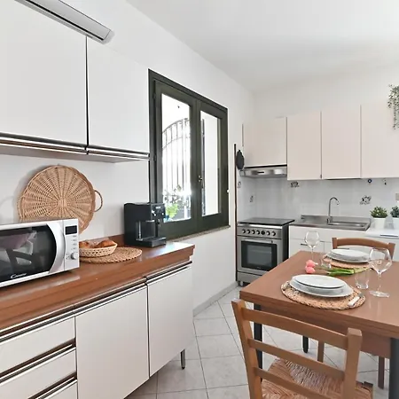 Appartamento Izzhome Central Cozy *